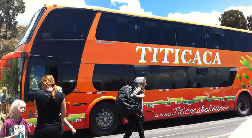 Bus: Puno – Copacabana – La Paz